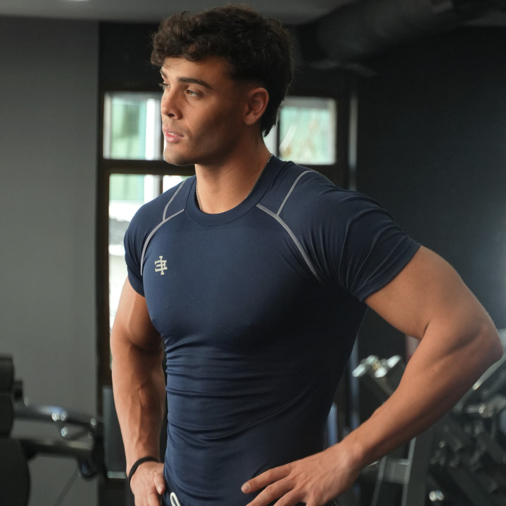 Compression Tee Logo Inverse