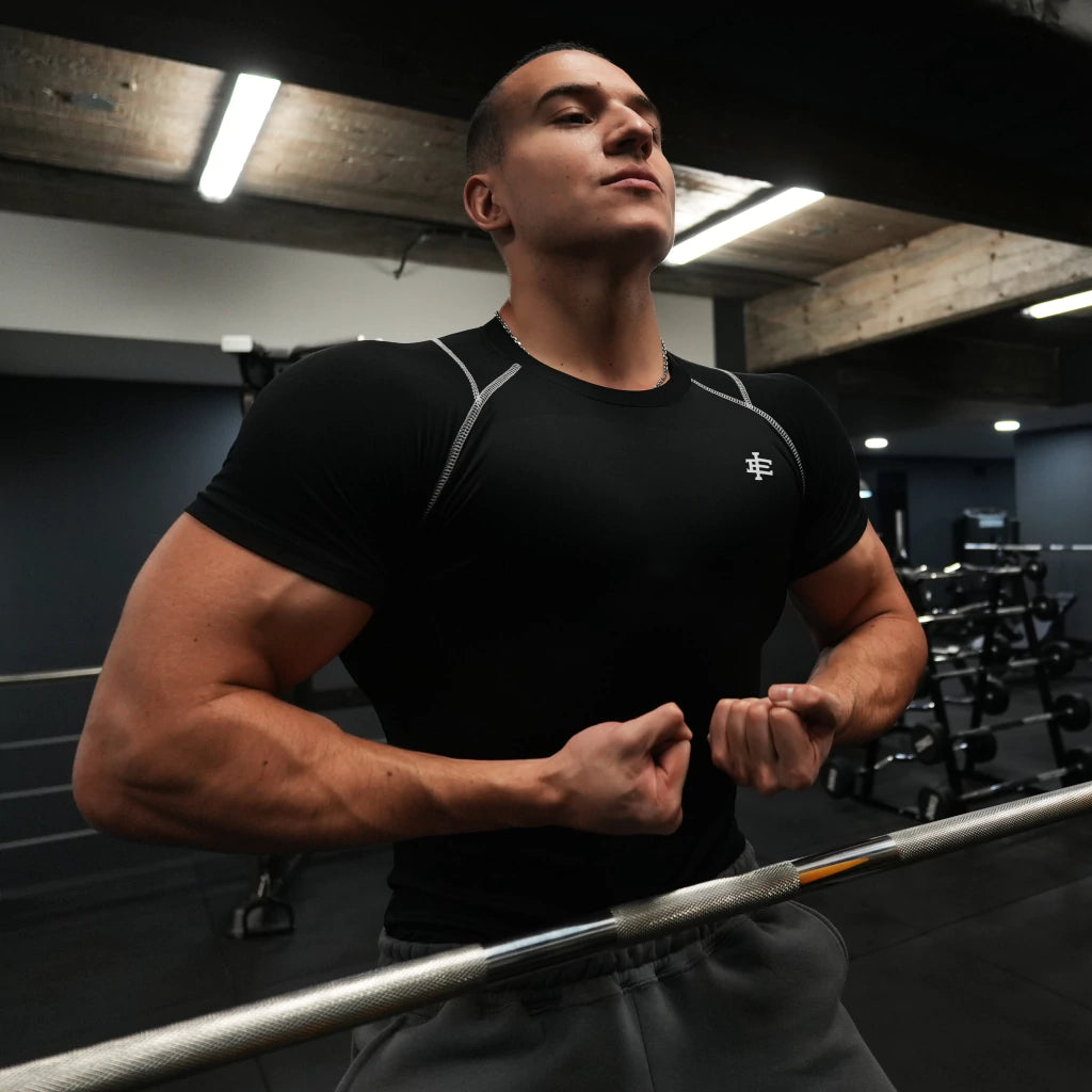 Compression Tee Logo Inverse